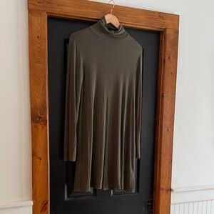 GAP Olive Knit Turtleneck